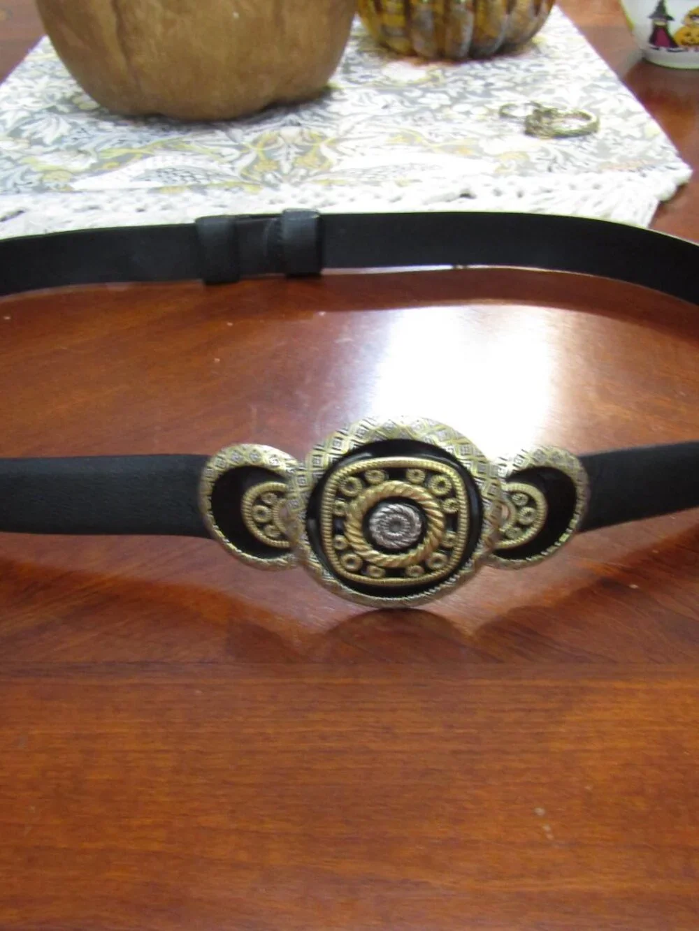 Chico's Adjustable Belt M/L